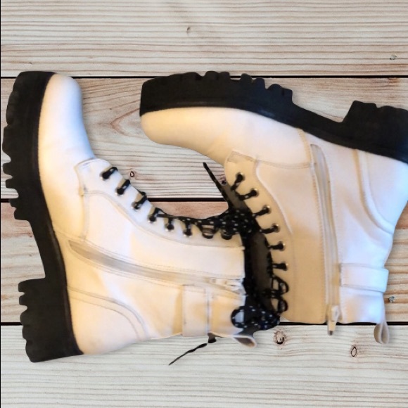 Bella Marie Shoes - BELLE MARIE white booties